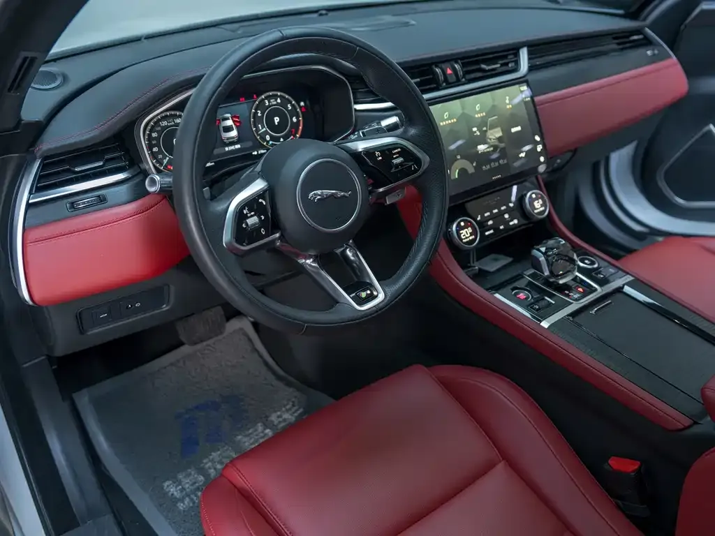 Jaguar XFL 2023 из CN, фото 9