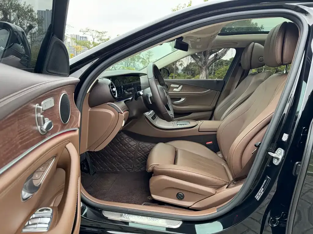 Mercedes-Benz E-Class 2022 из CN, фото 8