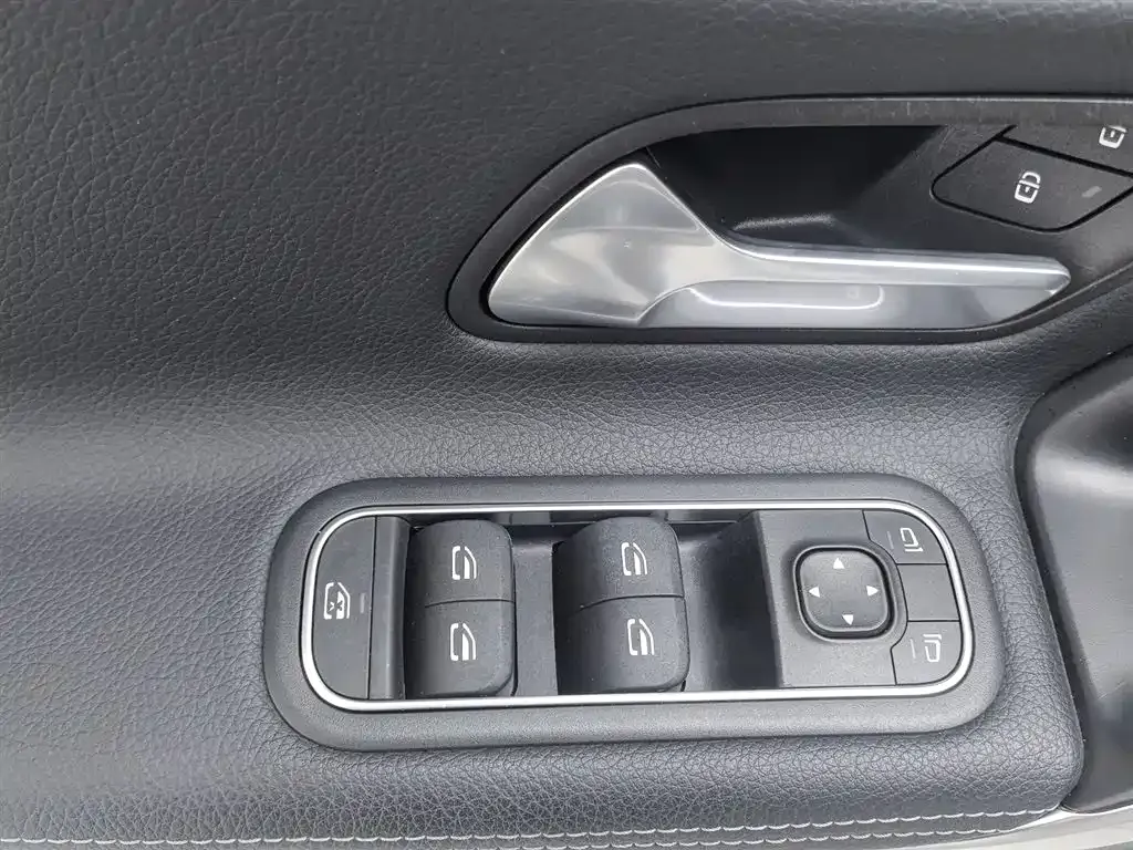 Mercedes-Benz A-Class 2021 из CN, фото 8