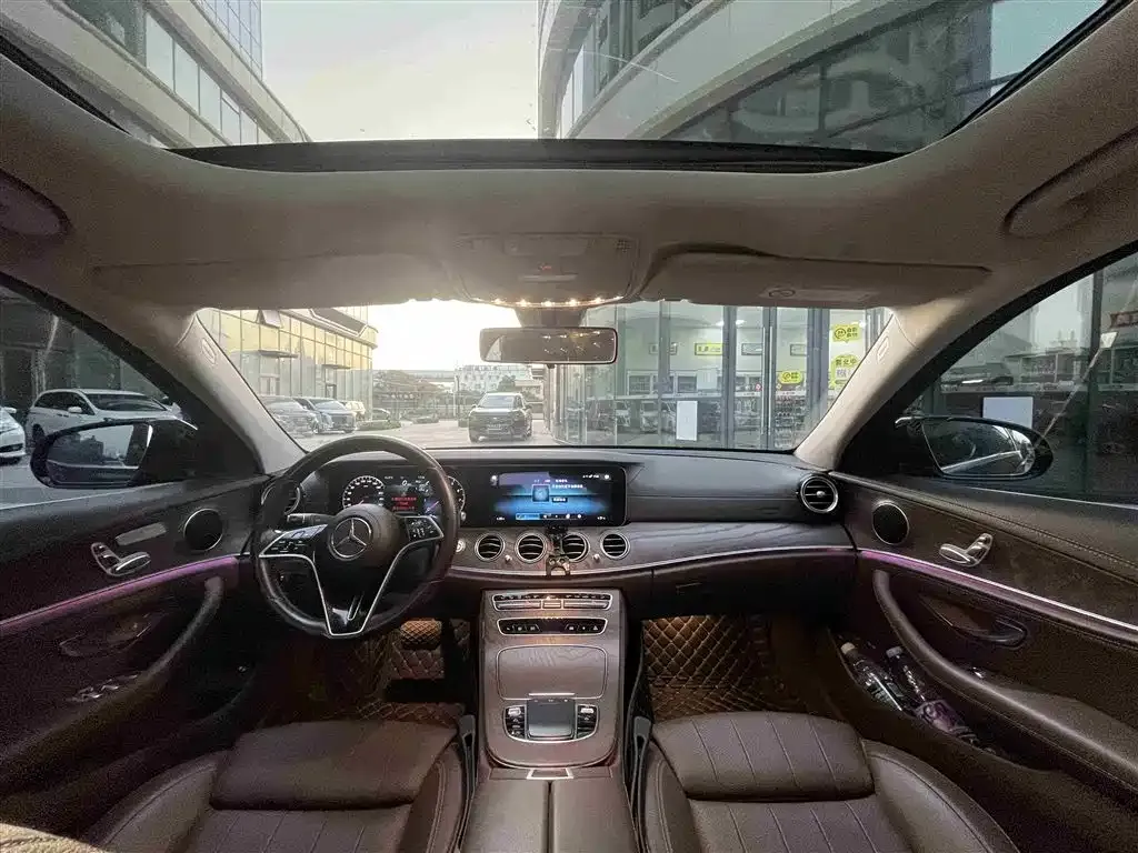 Mercedes-Benz E-Class 2023 из CN, фото 10