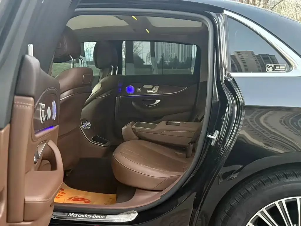Mercedes-Benz E-Class 2022 из CN, фото 3
