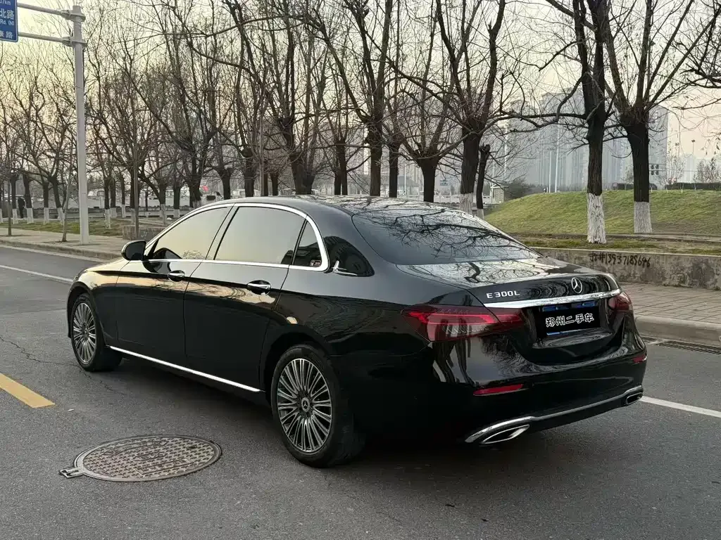 Mercedes-Benz E-Class 2022 из CN, фото 8