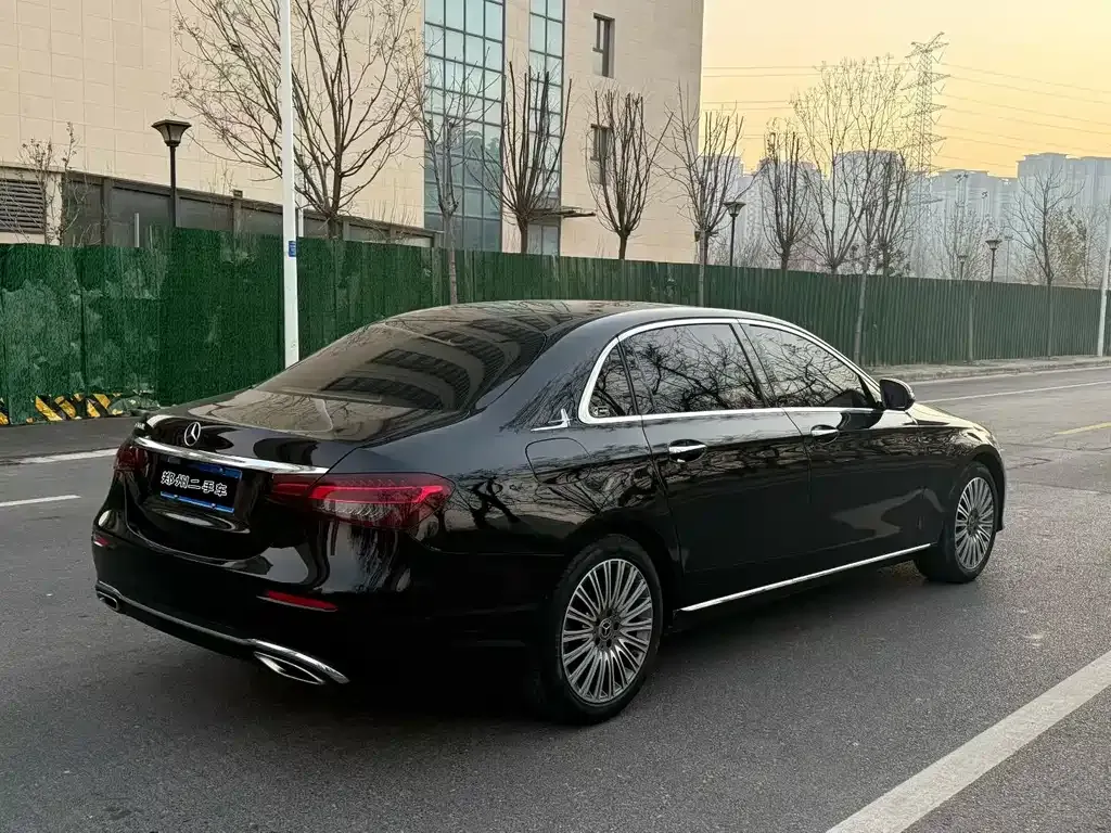 Mercedes-Benz E-Class 2022 из CN, фото 4