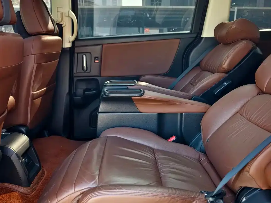 Honda Odyssey 2022 из CN, фото 10