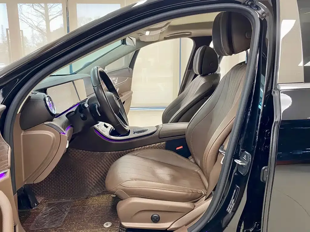 Mercedes-Benz E-Class 2021 из CN, фото 3