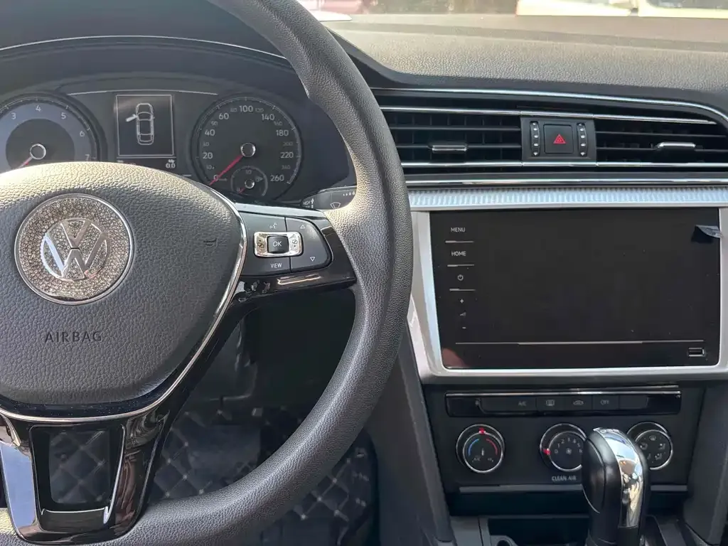Volkswagen Lamando 2021 из CN, фото 4