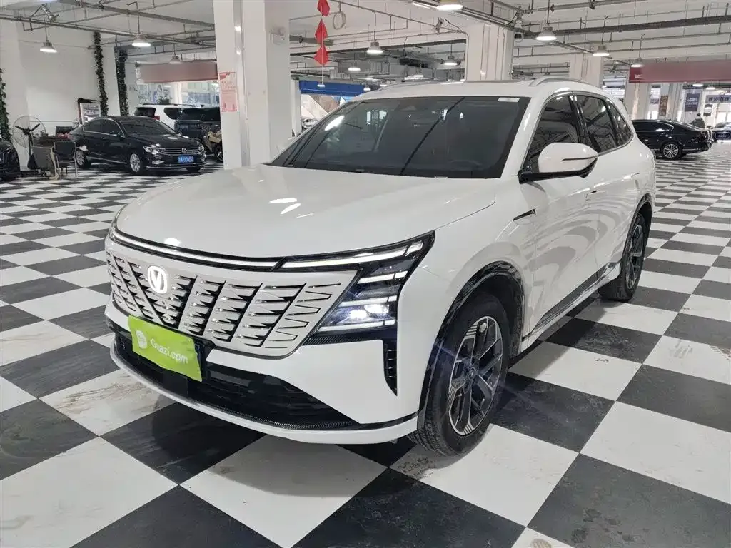 Changan CS75PLUS 2024 из CN, фото 1