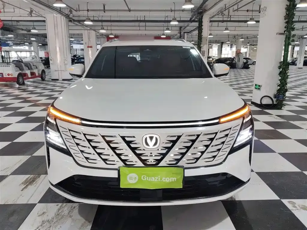 Changan CS75PLUS 2024 из CN, фото 4