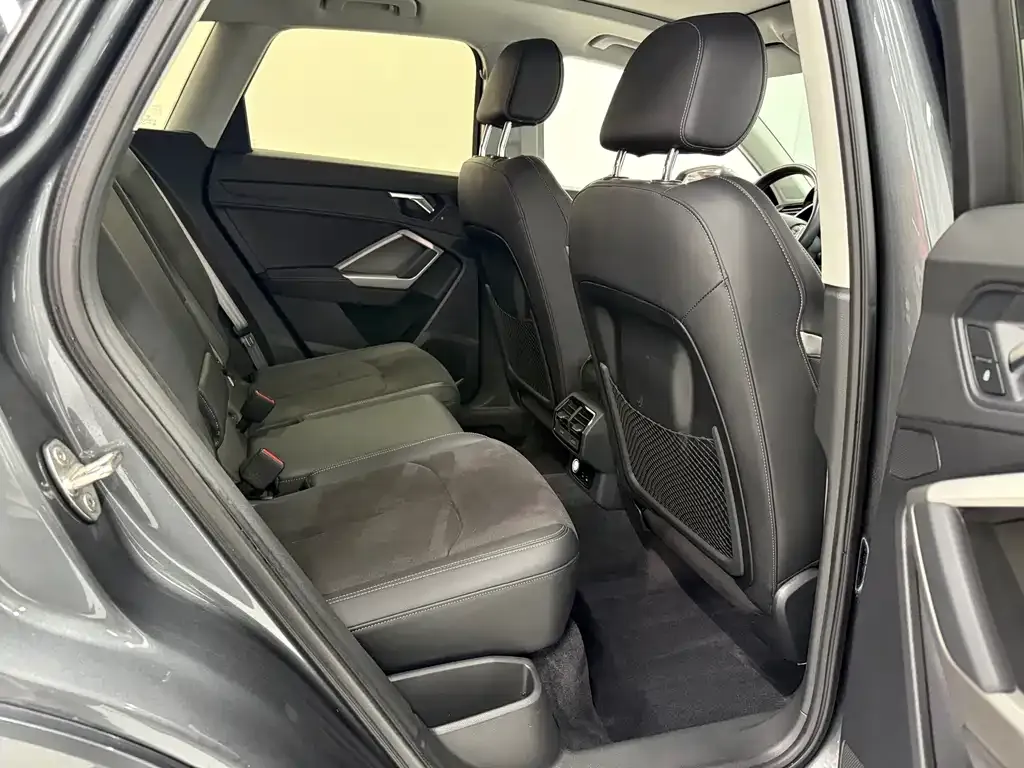 Audi Q3 2022 из CN, фото 6