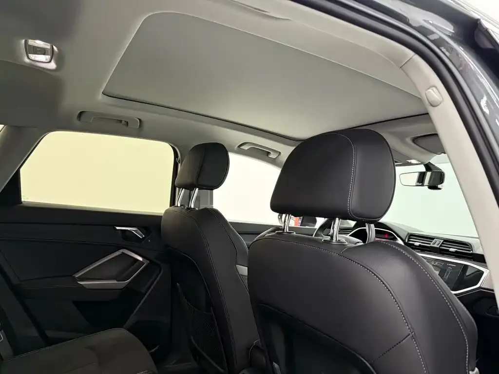 Audi Q3 2022 из CN, фото 3