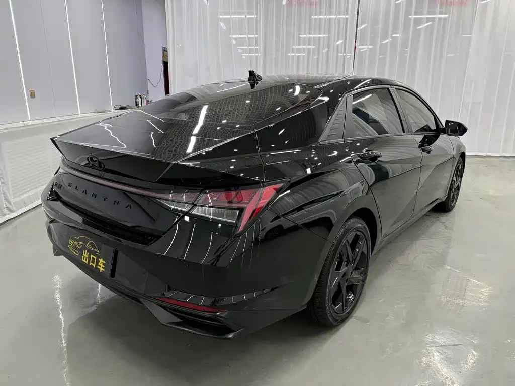 Hyundai Elantra 2022 из CN, фото 5
