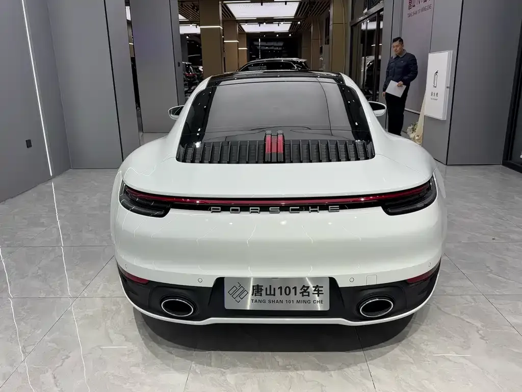 Porsche 911 2021 из CN, фото 7