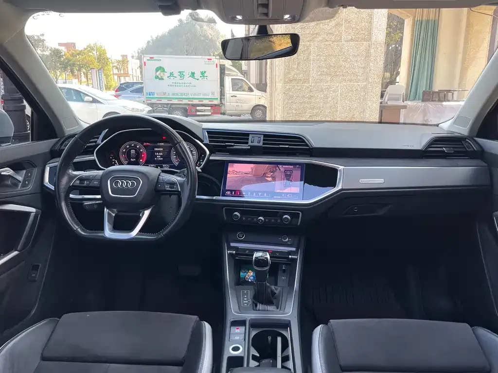 Audi Q3 2022 из CN, фото 5
