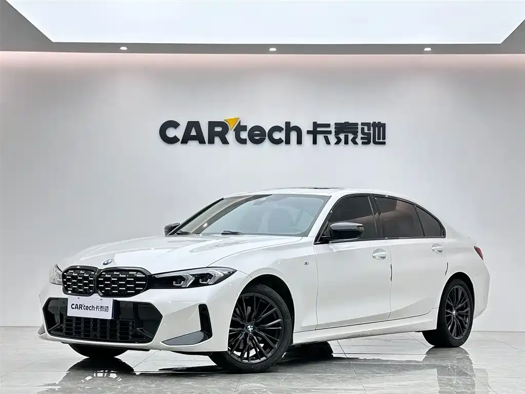 BMW 3 Series 2023 из CN, фото 1