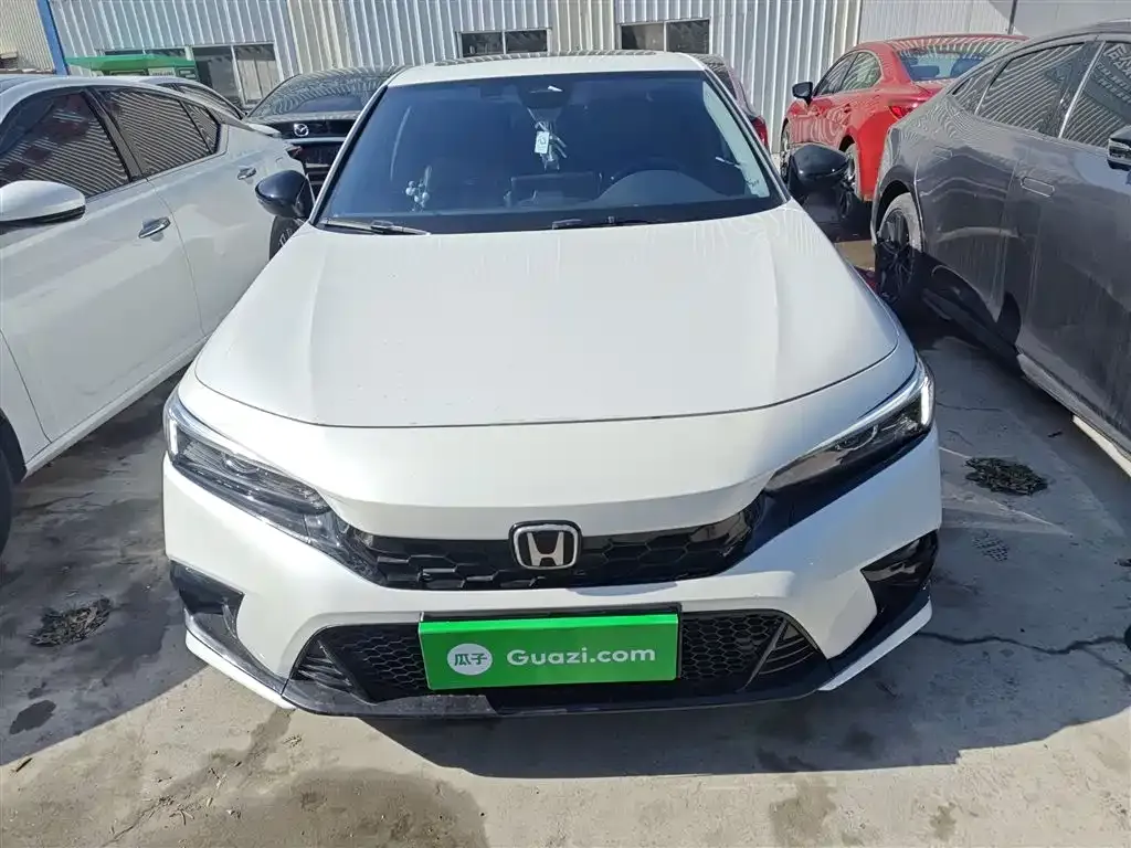 Honda Civic 2022 из CN, фото 2