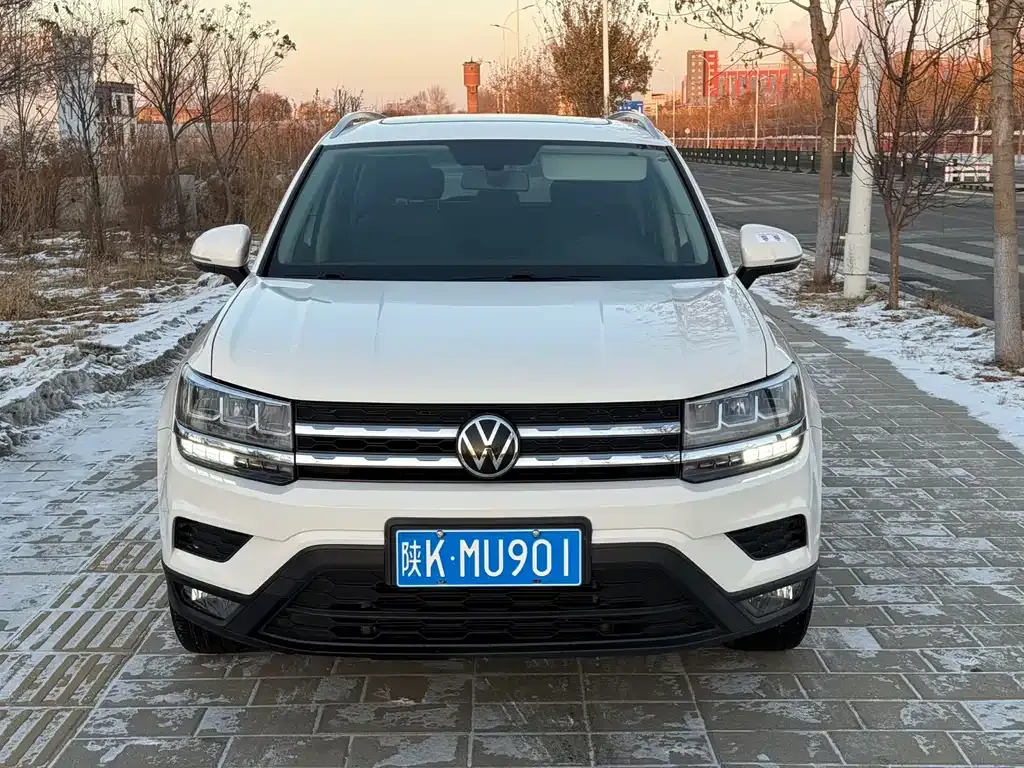 Volkswagen Tharu 2022 из CN, фото 2