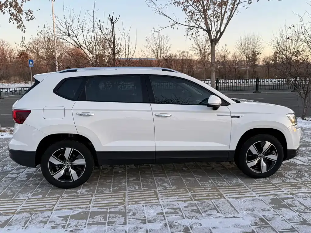 Volkswagen Tharu 2022 из CN, фото 5
