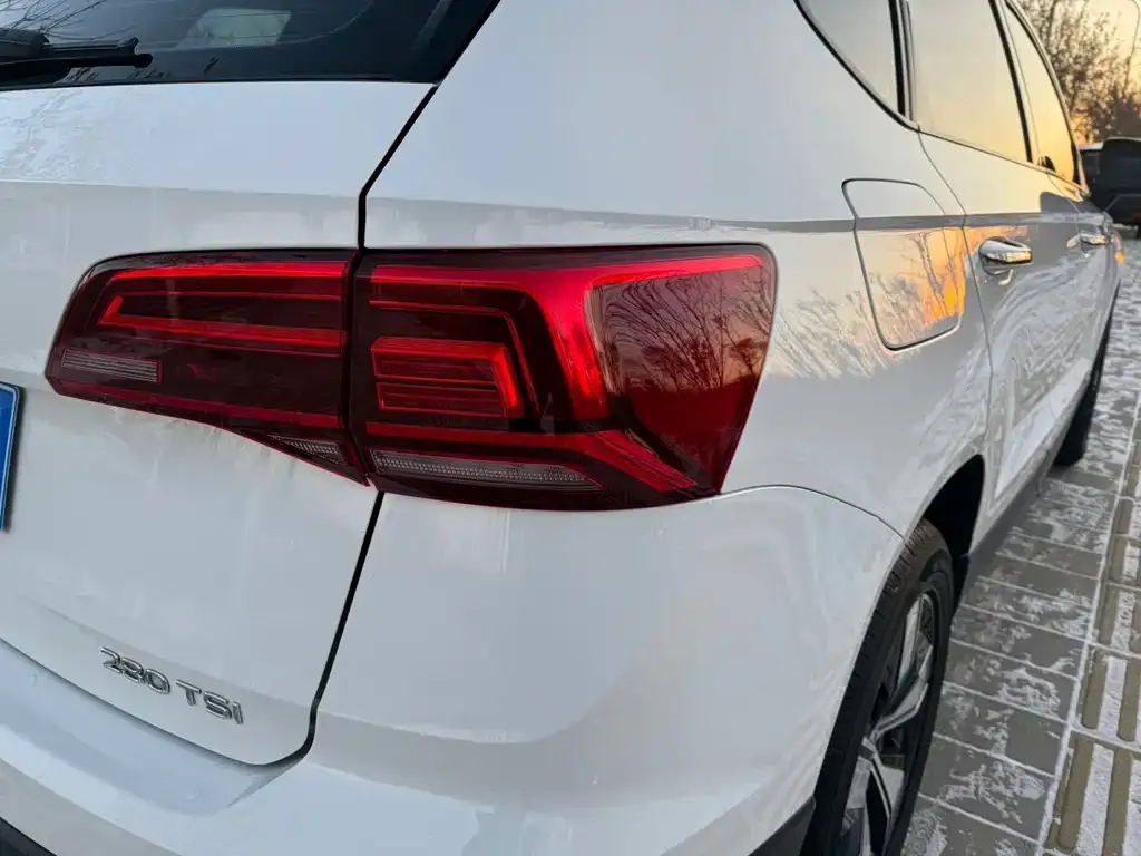Volkswagen Tharu 2022 из CN, фото 9