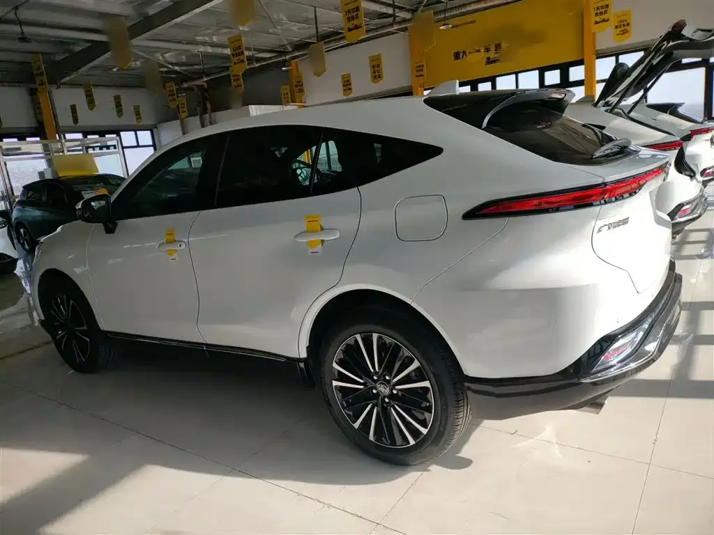 Toyota Venza 2023 из CN, фото 9