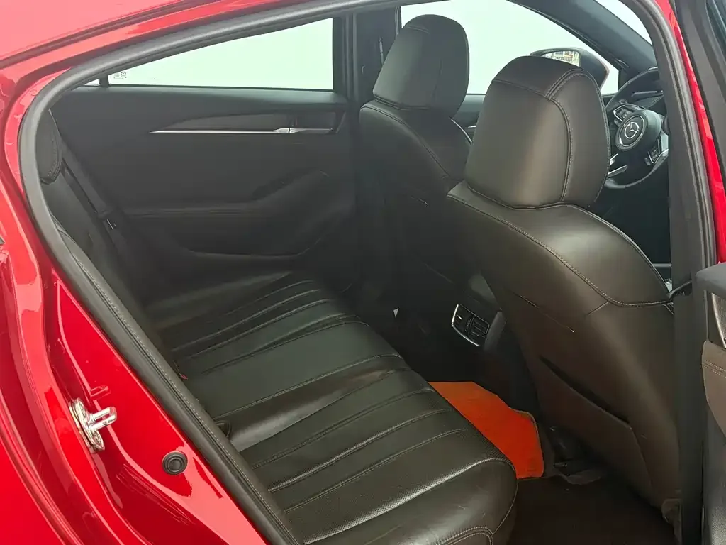 Mazda Atenza 2021 из CN, фото 5