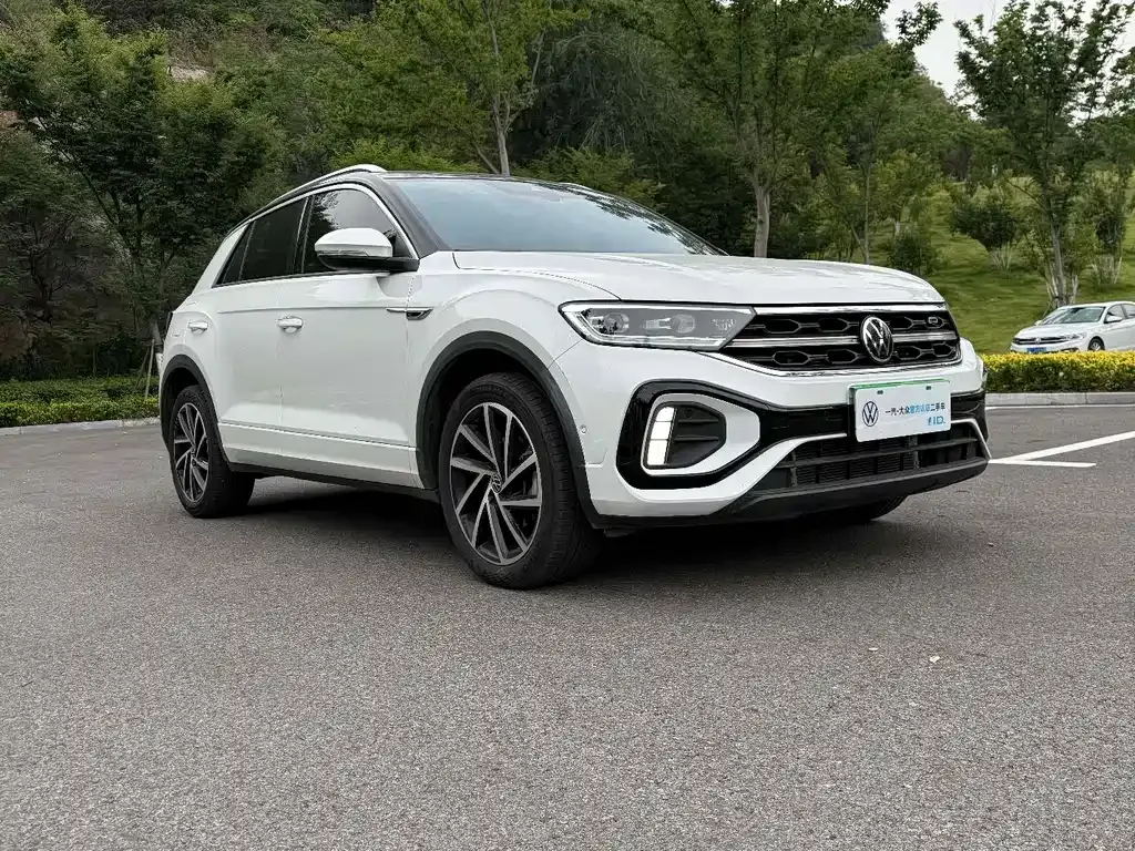 Volkswagen T-Roc 2023 из CN, фото 3