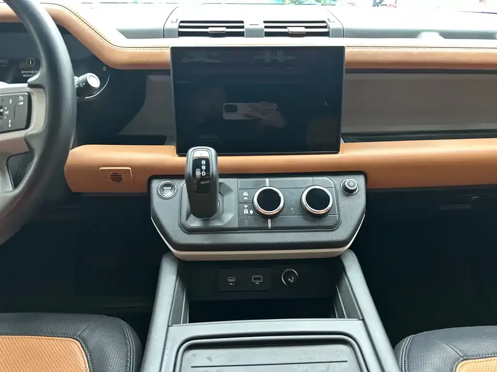 Land Rover Defender 2024 из CN, фото 5