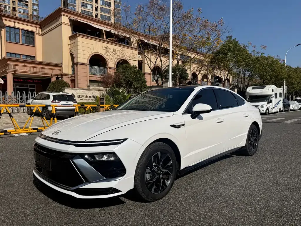 Hyundai Sonata 2025 из CN, фото 1