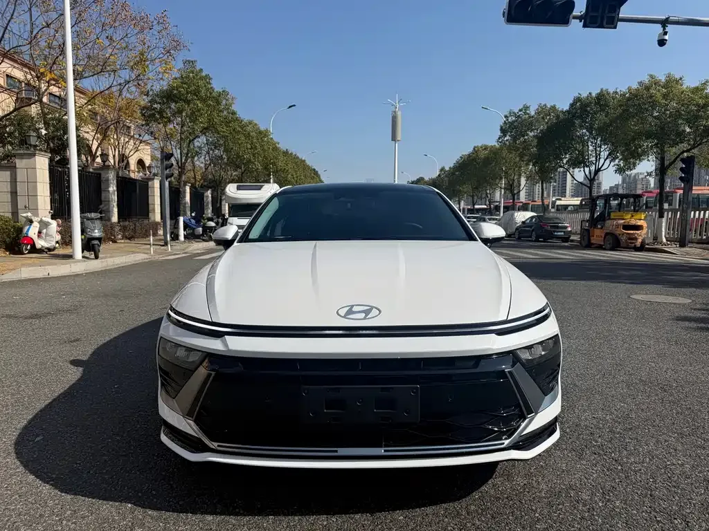 Hyundai Sonata 2025 из CN, фото 8