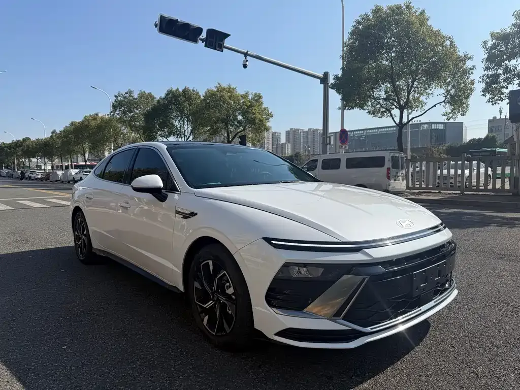 Hyundai Sonata 2025 из CN, фото 2