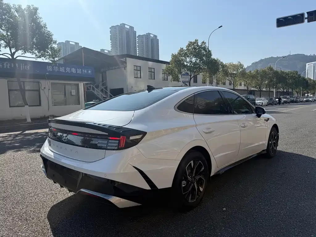 Hyundai Sonata 2025 из CN, фото 3