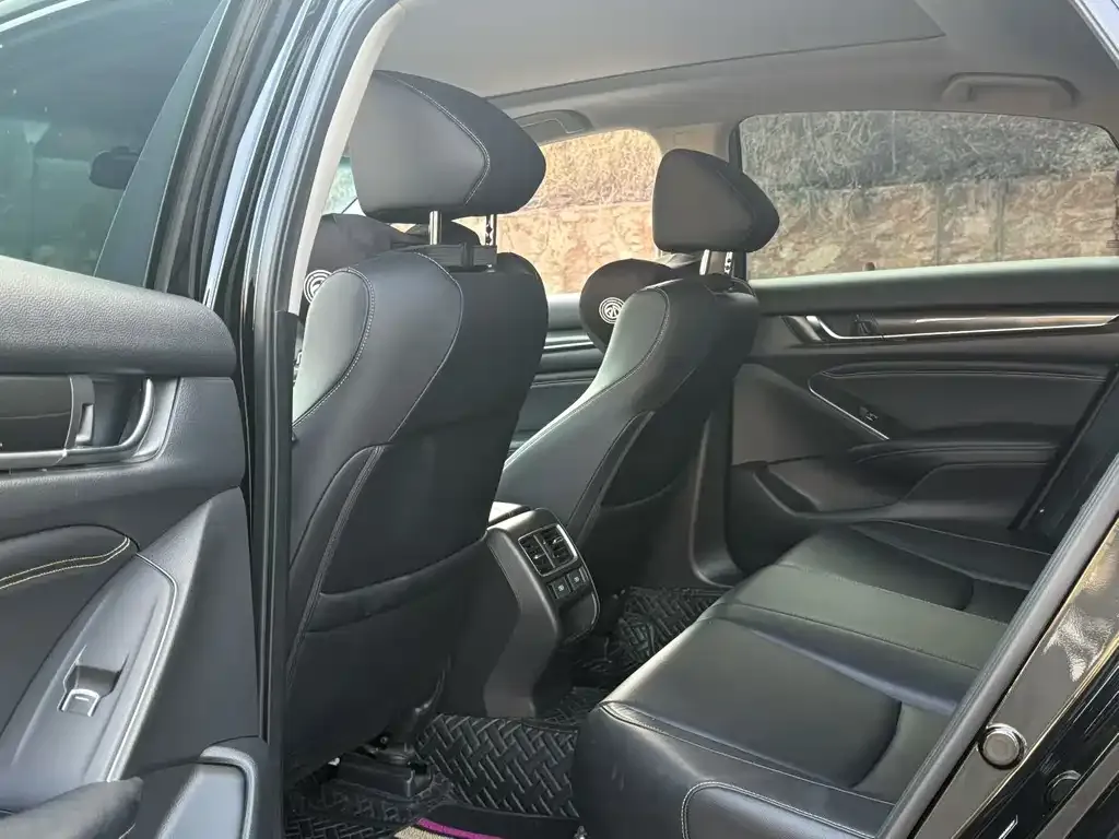 Honda Accord 2022 из CN, фото 6