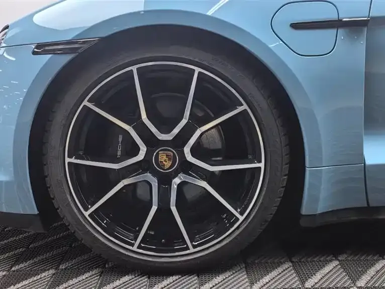 Porsche Taycan 2024 из CN, фото 9