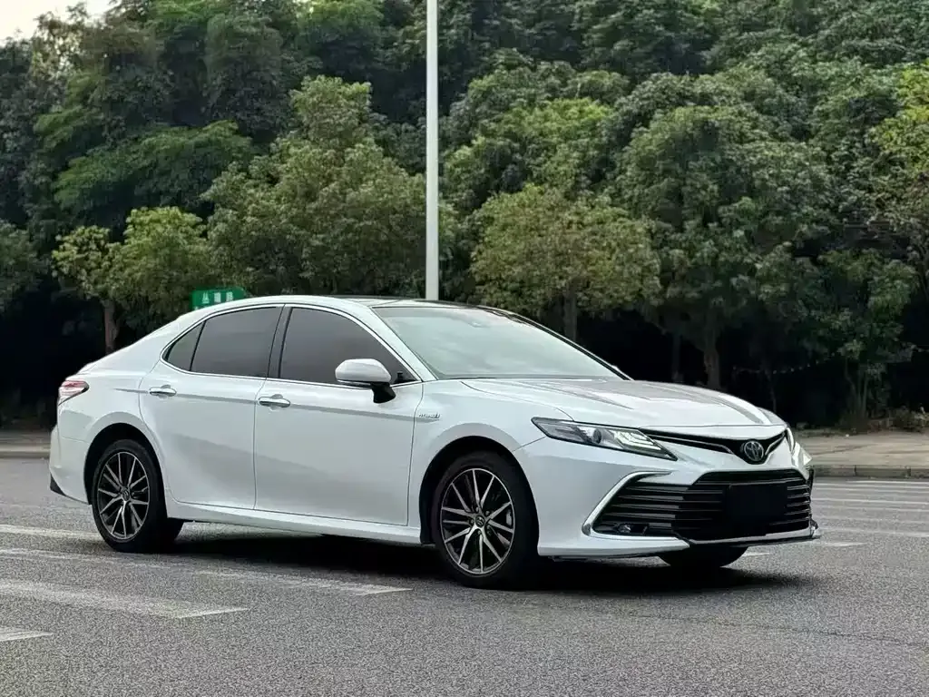 Toyota Camry 2022 из CN, фото 9