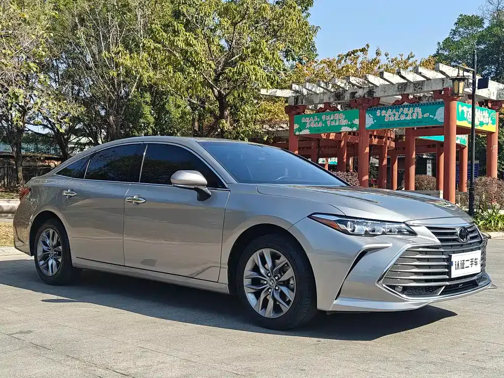 Toyota Avalon 2021 из CN, фото 7