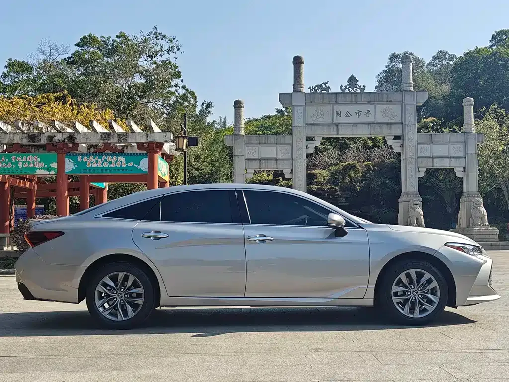 Toyota Avalon 2021 из CN, фото 6