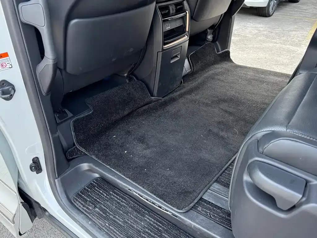 Toyota Alphard 2025 из CN, фото 10