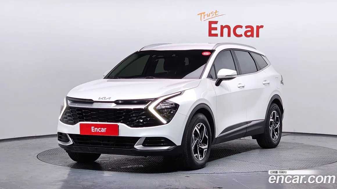 Kia Sportage — фото 1