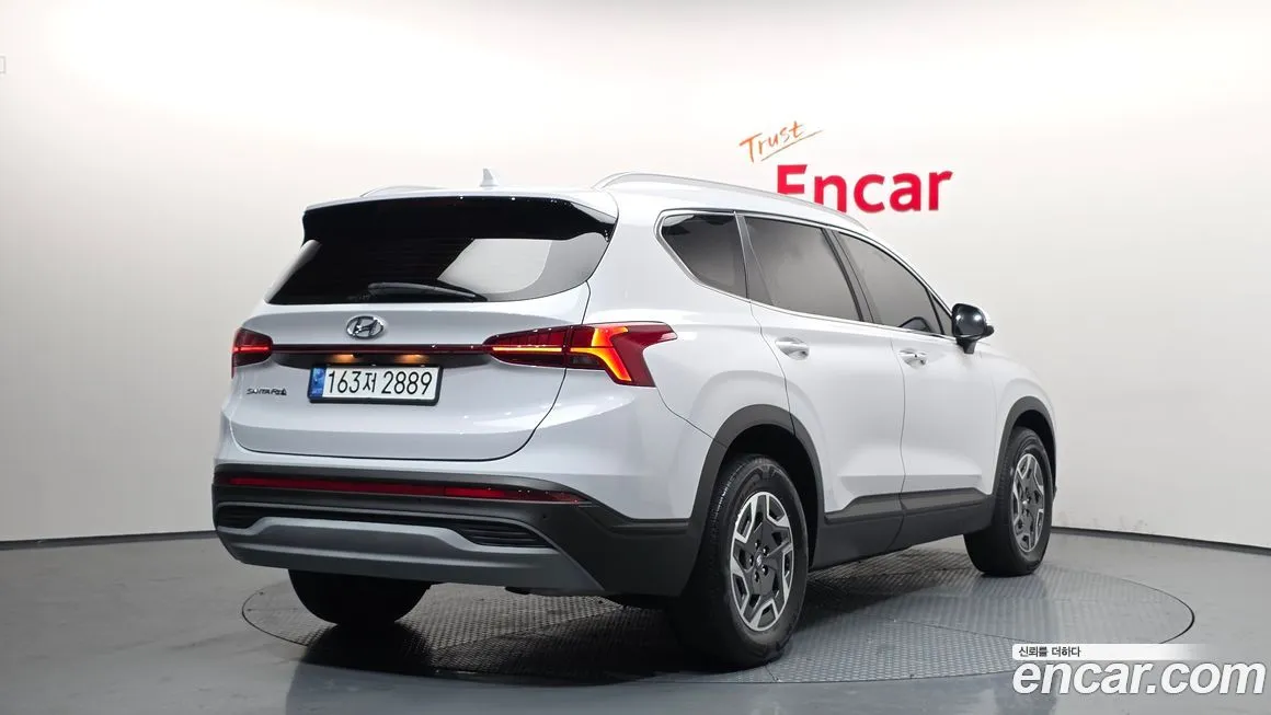 Hyundai Santafe 2023 из KR, фото 2
