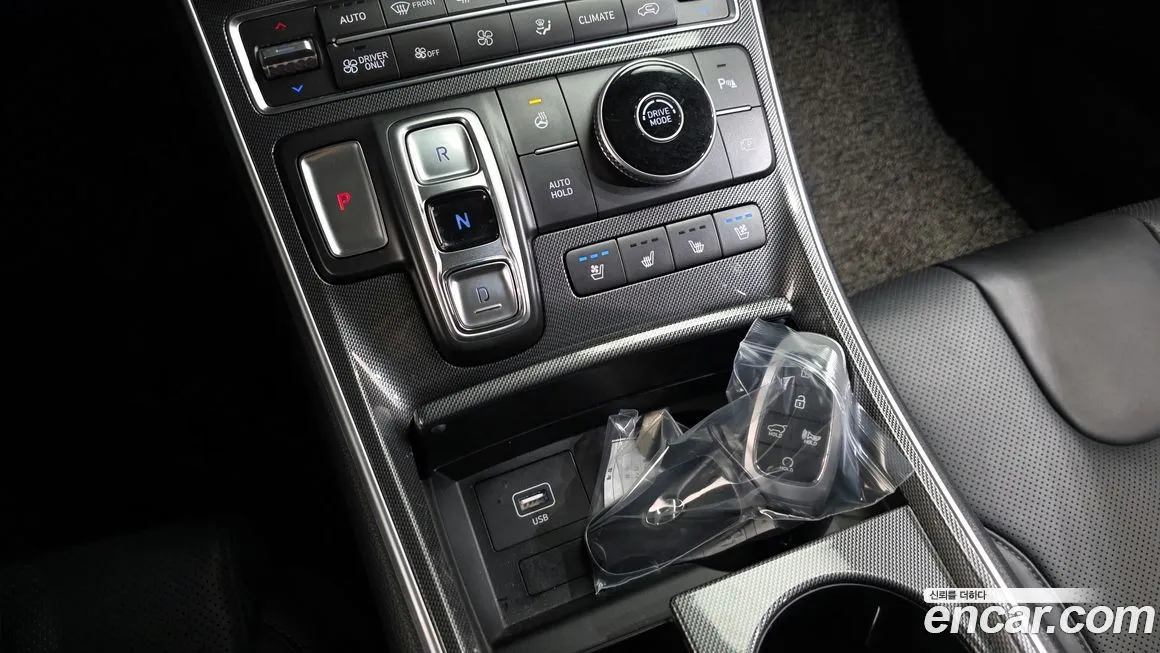 Hyundai Santafe 2023 из KR, фото 9