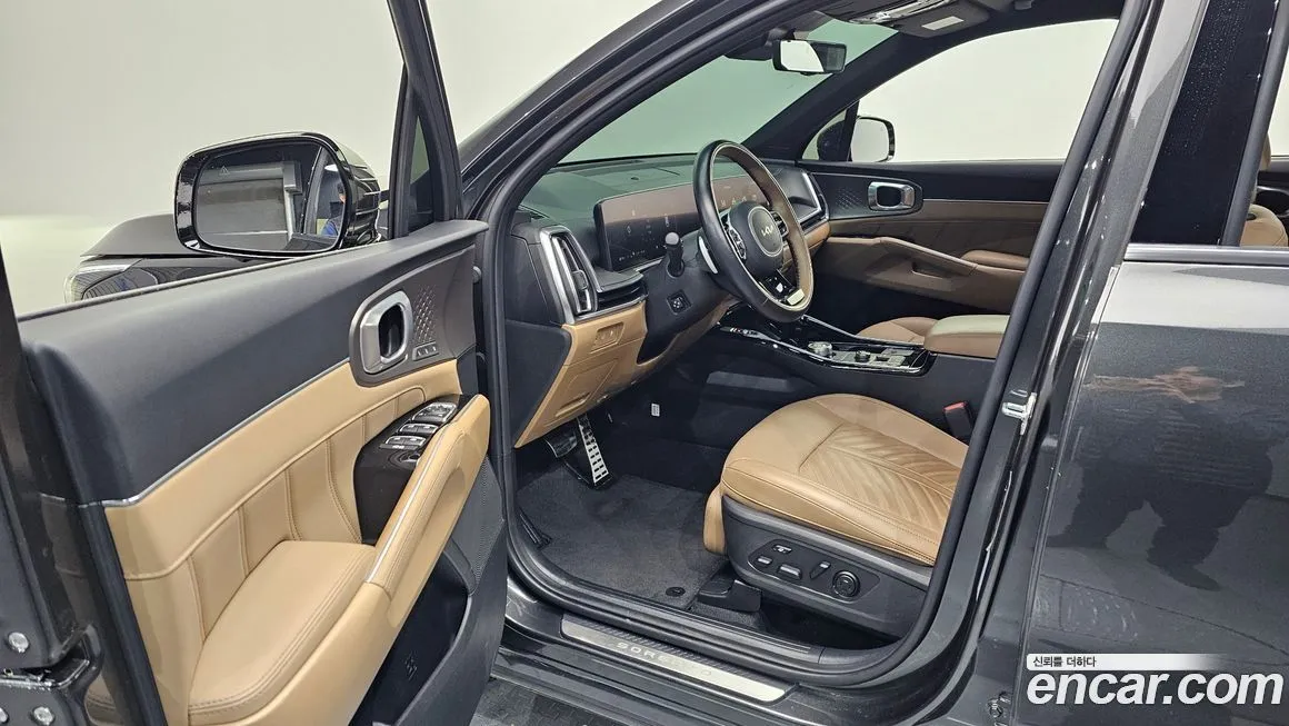 Kia Sorento — фото 10