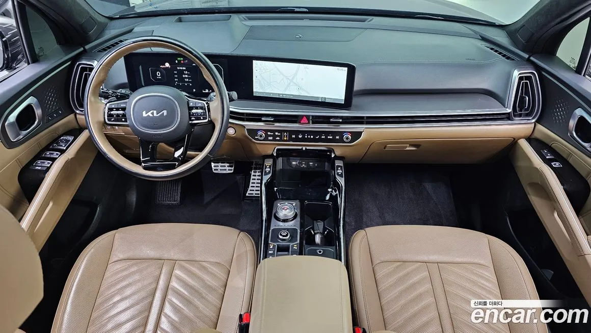 Kia Sorento — фото 7