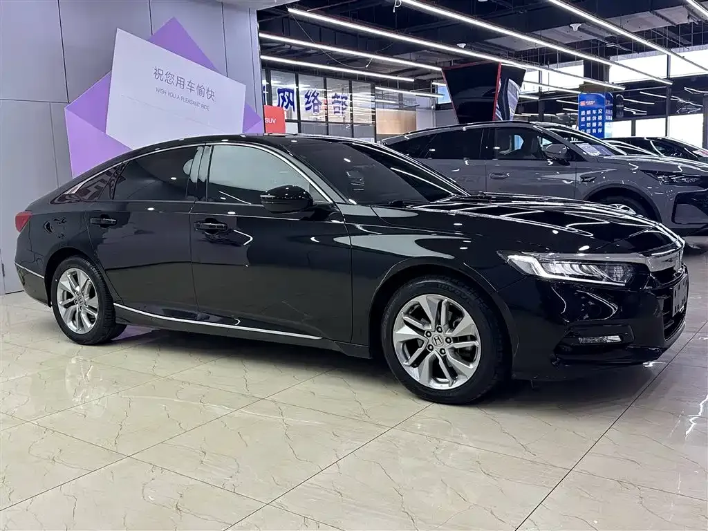 Honda Accord 2021 из CN, фото 3