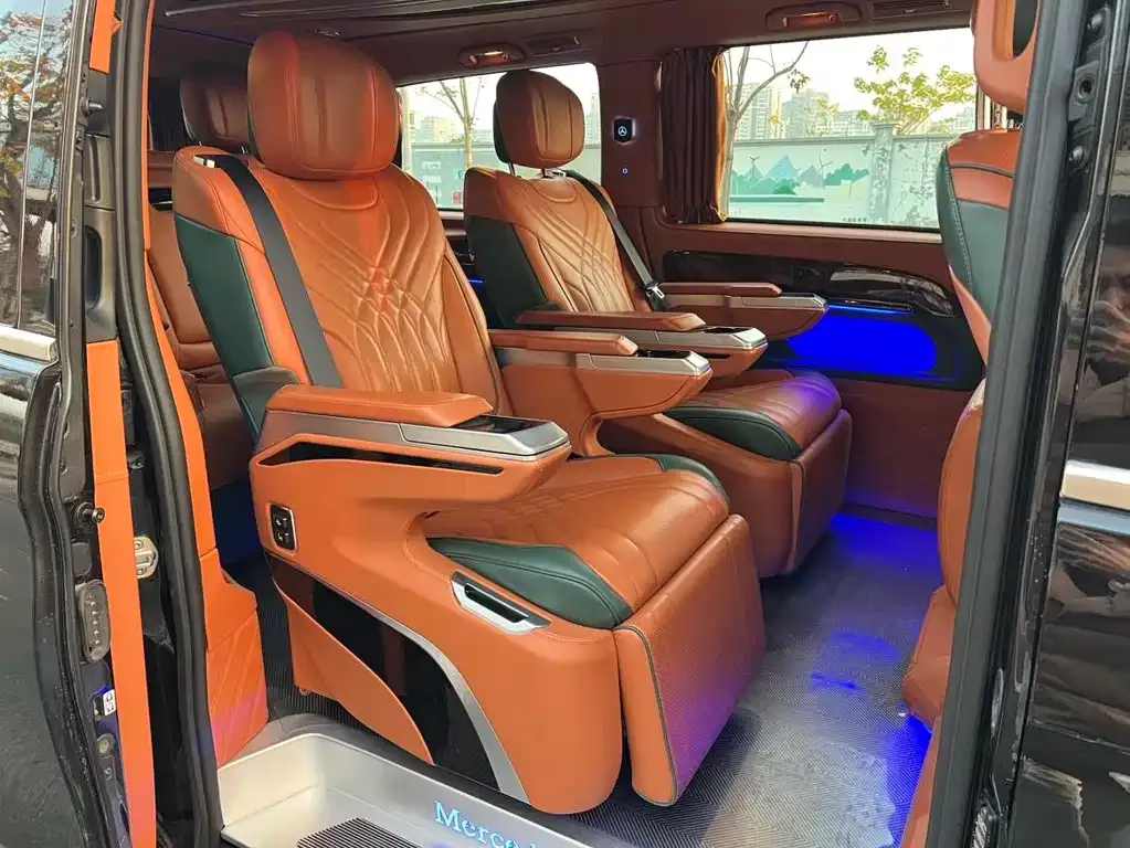Mercedes-Benz Vito 2023 из CN, фото 8