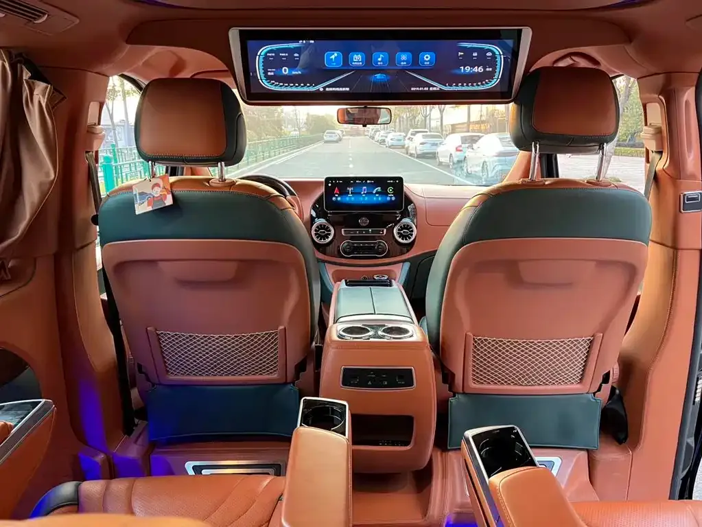 Mercedes-Benz Vito 2023 из CN, фото 4