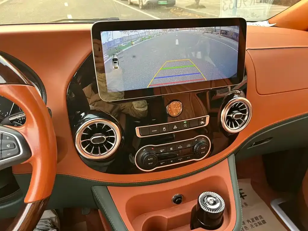 Mercedes-Benz Vito 2023 из CN, фото 9