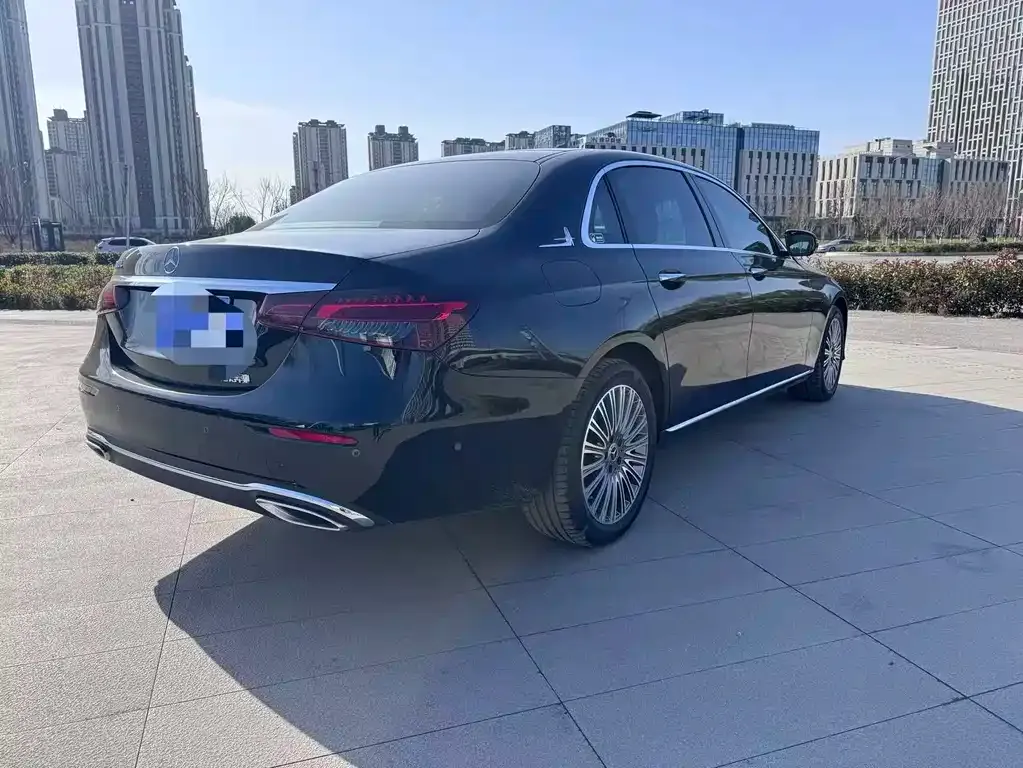 Mercedes-Benz E-Class 2023 из CN, фото 2