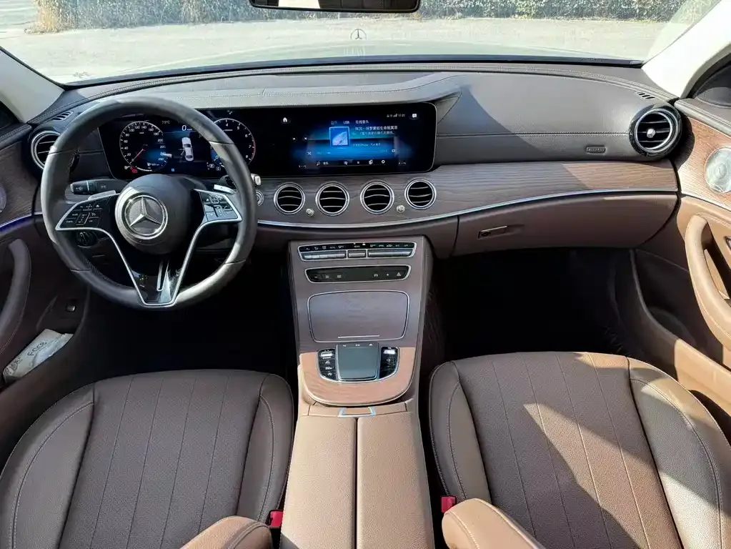 Mercedes-Benz E-Class 2023 из CN, фото 6
