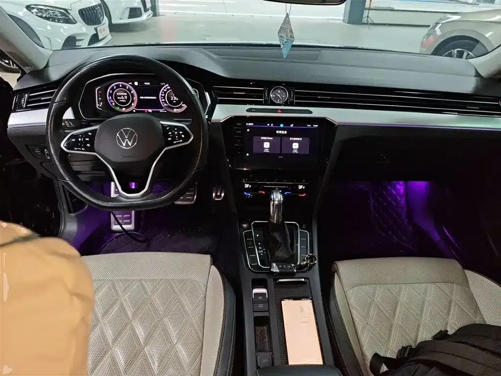 Volkswagen Magotan 2023 из CN, фото 4