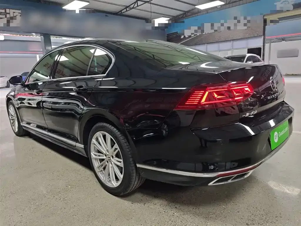 Volkswagen Magotan 2023 из CN, фото 2
