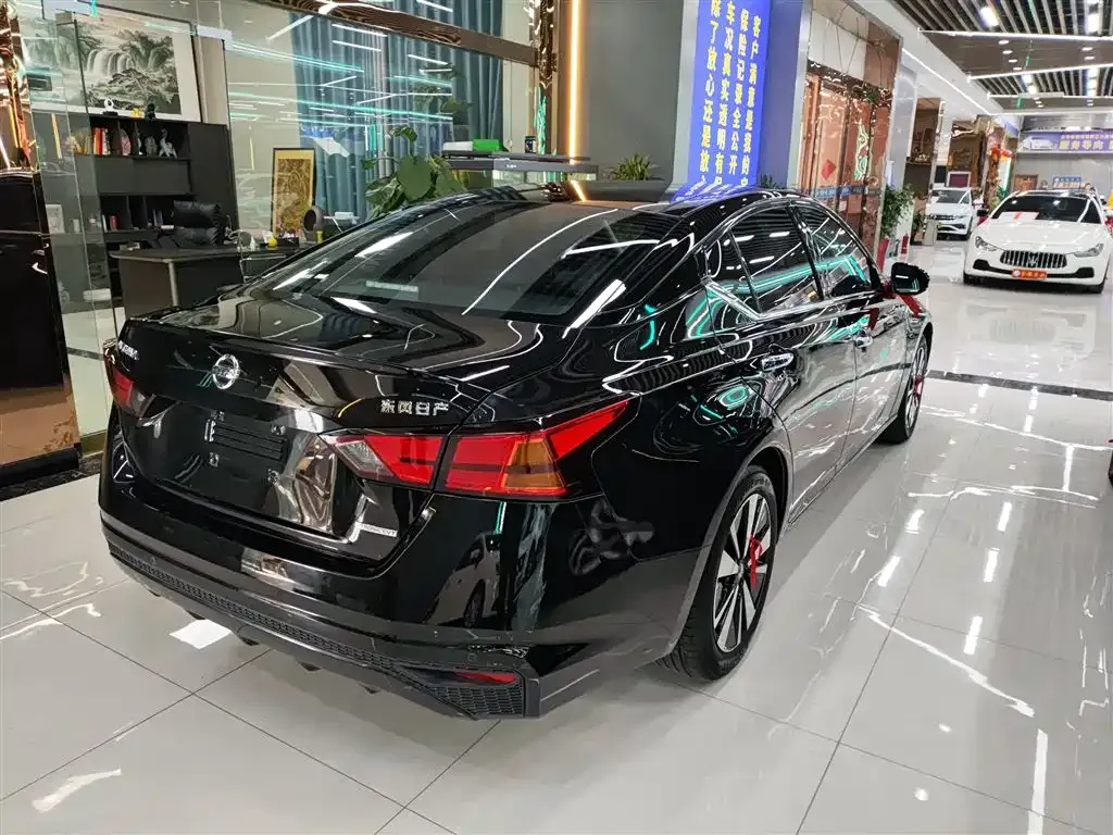 Nissan Teana 2022 из CN, фото 7